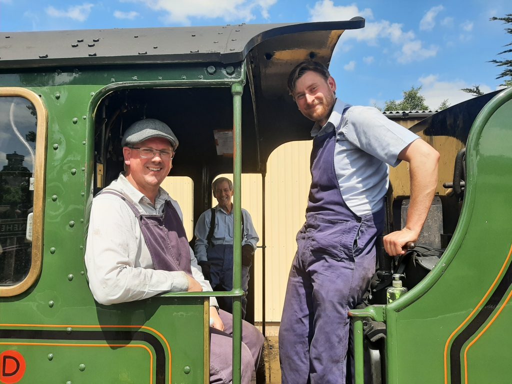 Ben 'Piglet' Valentine with the crew on 6990 Witherslack Hall
